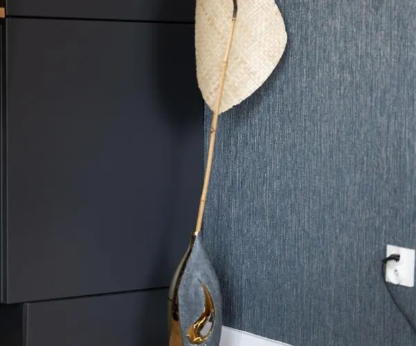 Modern Gorczynska & Parking & Balcony By Renters Prestige ポズナン