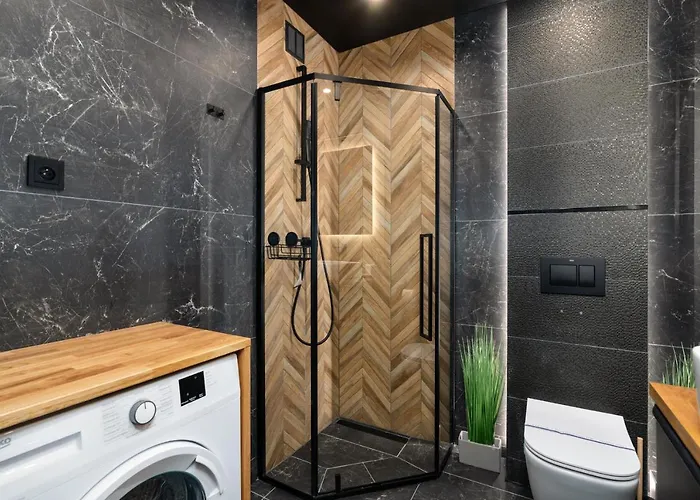 Modern Gorczynska & Parking & Balcony By Renters Prestige アパート ポズナン