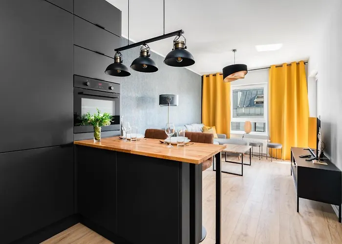 Modern Gorczynska & Parking & Balcony By Renters Prestige